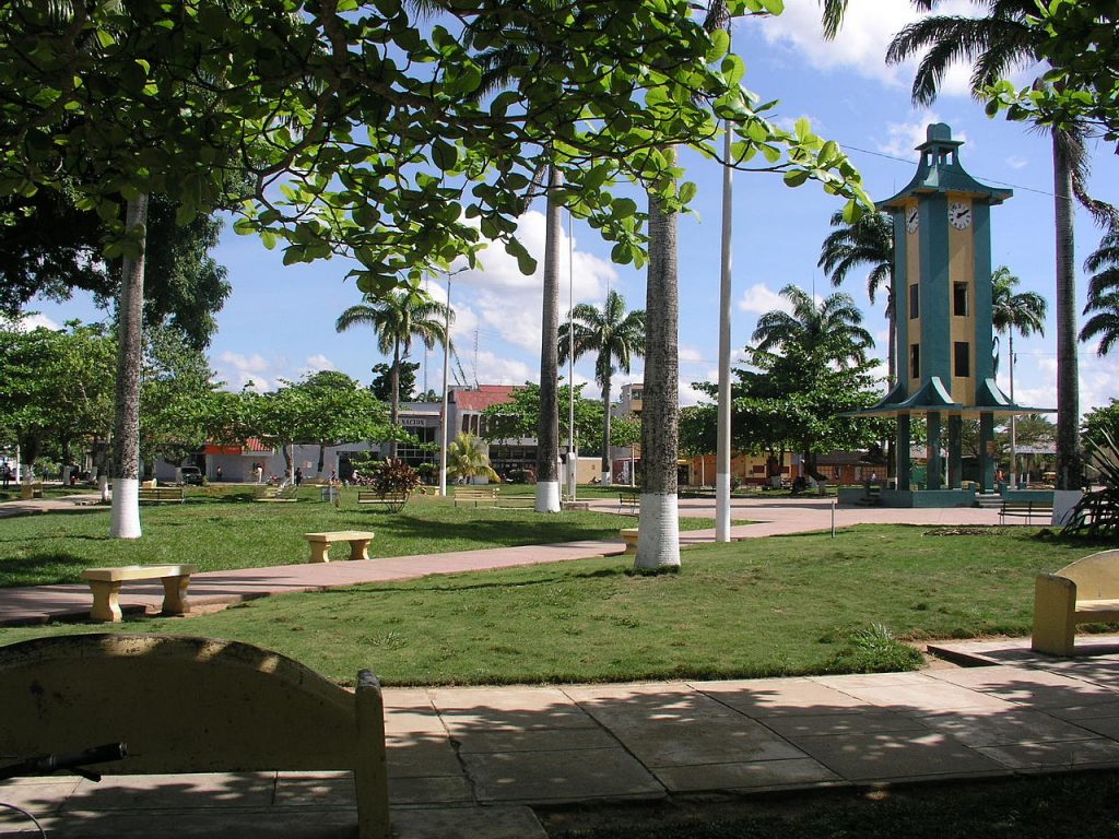 PuertoMaldonado_Plaza_de_armas